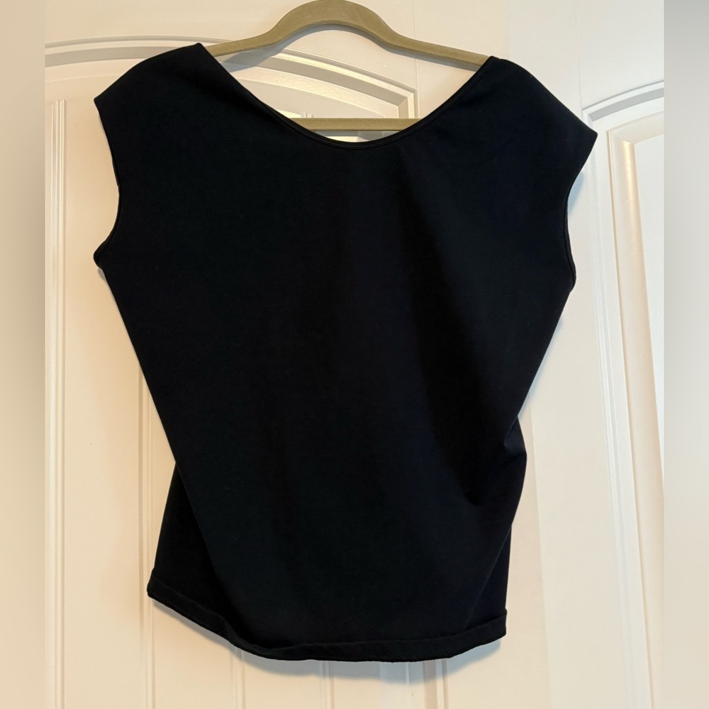 TNA scoop back black top XL